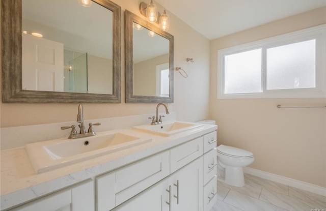 10401 Ruffner Avenue