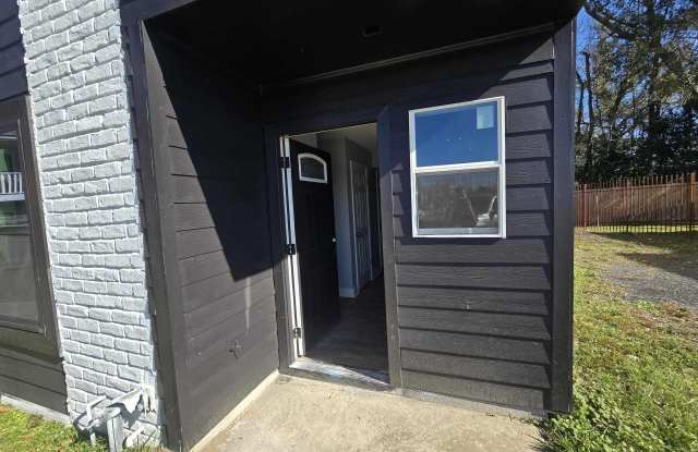 2015 Sherwood Meadow Dr