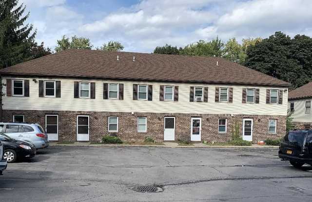 1118-1120 Lake Avenue
