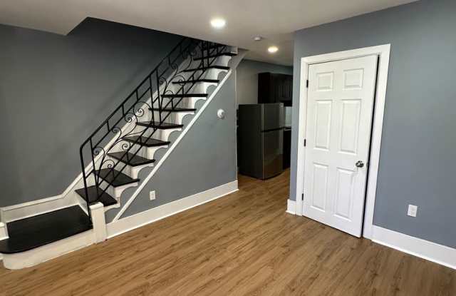 Photo of Renovated 3 Bed, 1 Bath rowhome