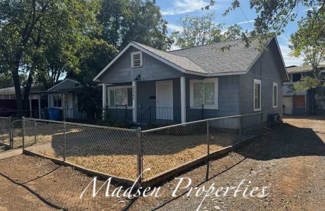 3342 Burlington Avenue