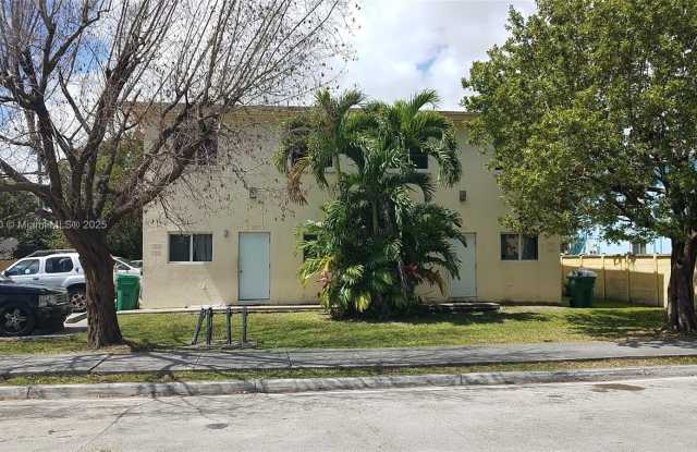 Photo of 13950 NE 2nd Ave