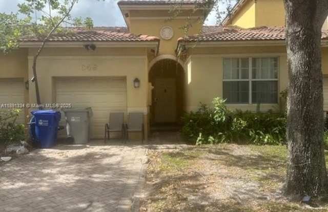 Photo of 649 NW 21st Ave