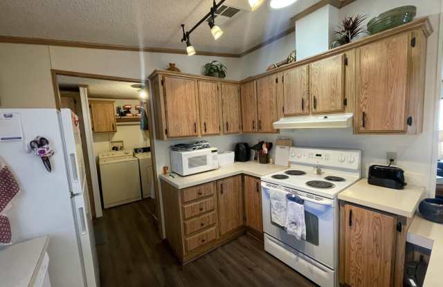 3602 N WISCONSIN Avenue