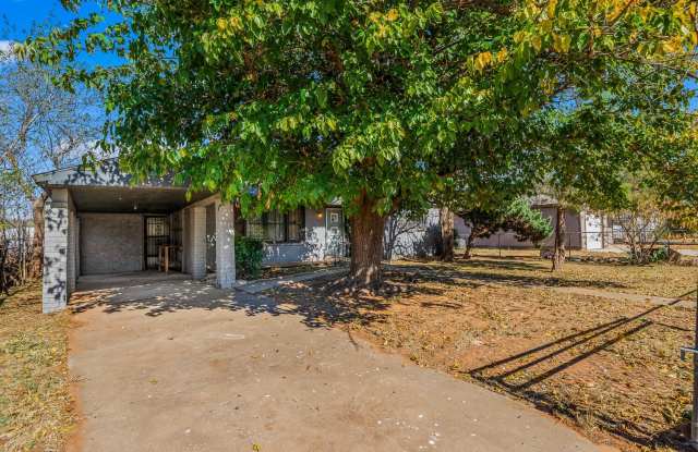 Photo of 3409 E 17th Street