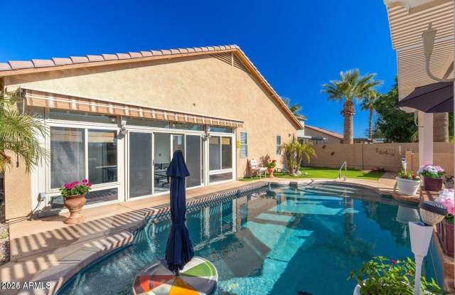 Photo of 12829 W WHITTON Avenue