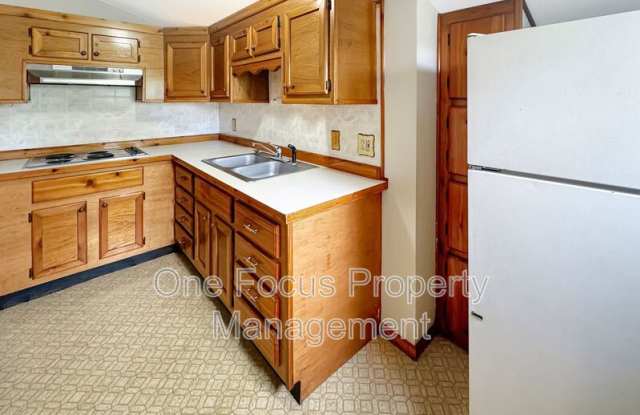 Photo of 400 Railroad Street