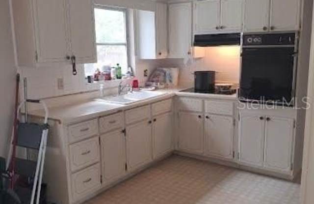 3511 BERKSHIRE STREET