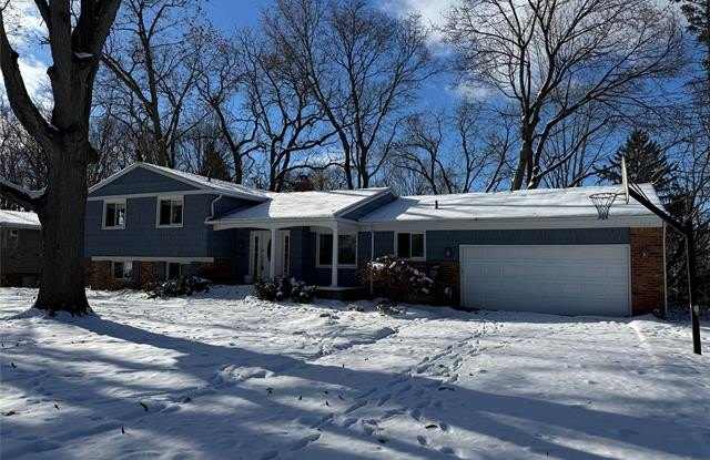 Photo of 4138 Westover Drive