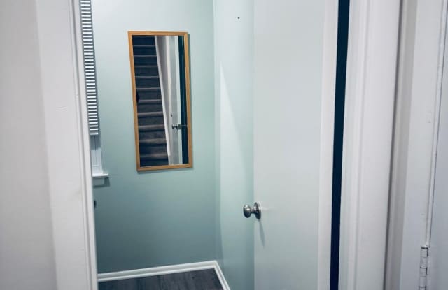 15839 MILLBROOK Lane unit: 122