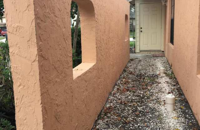 1305 Hempstead Street