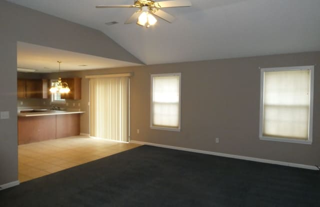 3 Bedroom 2 Bath Home in Seven Oaks Neighborhood