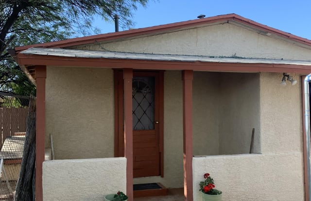 3025 N Richey Blvd (Guest house) - 3025 North Richey Boulevard, Tucson, AZ 85716