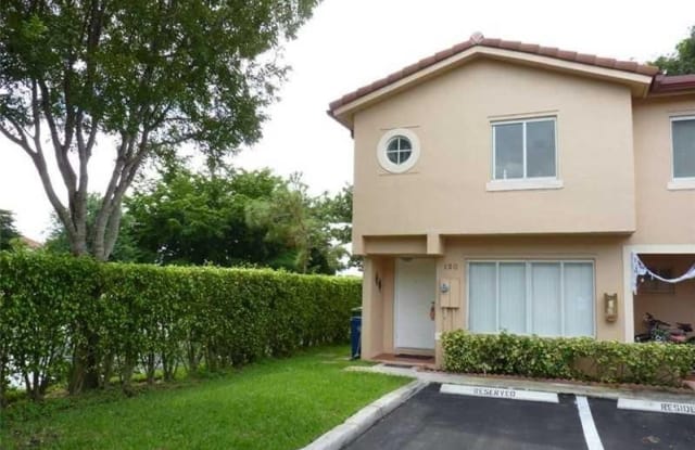 150 Riviera Cir - 150 Riviera Circle, Weston, FL 33326