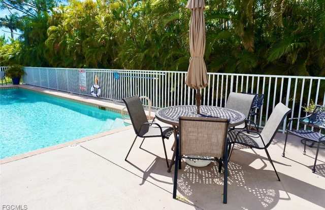 Photo of 5214 Chiquita Boulevard S unit: 101B