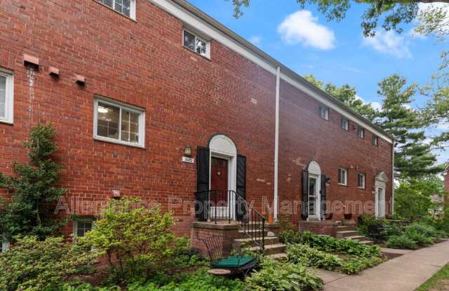 3472 Gunston Road