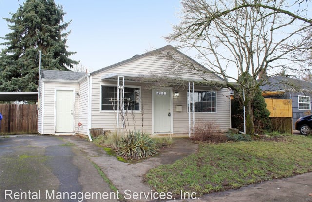 5933 SE Franklin St - 5933 Southeast Franklin Street, Portland, OR 97206