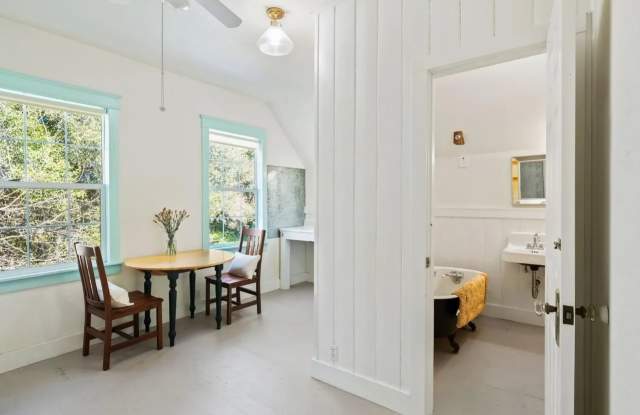 Photo of 110 Shahan Drive