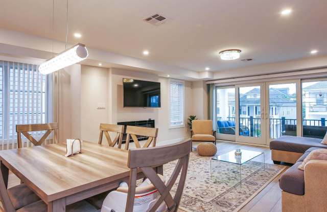 Photo of 15 N Jefferson Ave