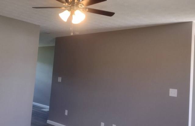 296 Palmetto Loop - 1