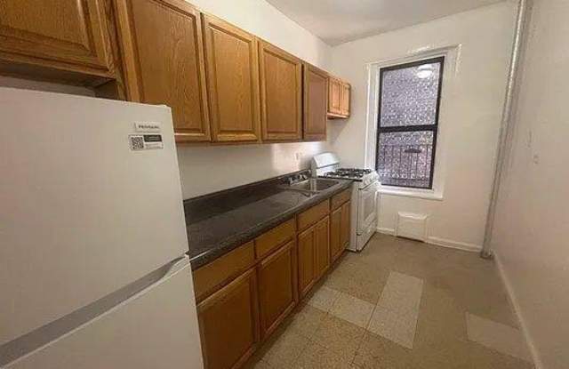 1515 Grand Concourse