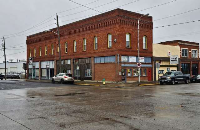 Photo of 221 Fir St.