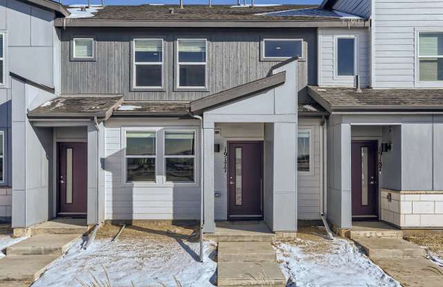 Newer 3BR Denver Townhome | 2-Car Garage | Modern Finishes