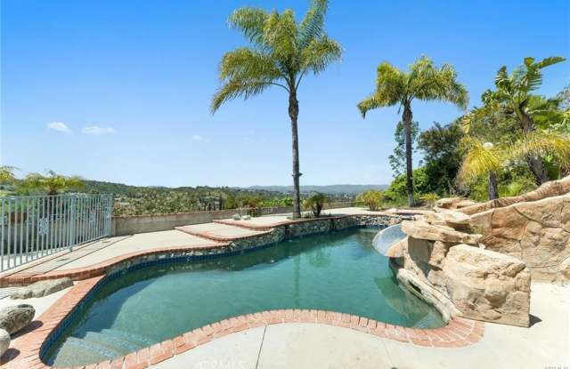 4525 Tenango Drive