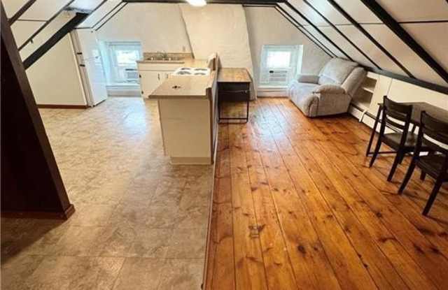 3144 HAMILTON Boulevard unit: 3