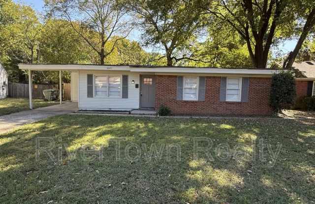 Photo of 3645 Hendricks Cv