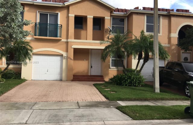 2285 NW 160th Ter - 2285 Northwest 160th Terrace, Pembroke Pines, FL 33028