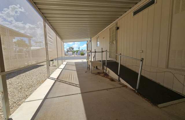 1505 N EVERGREEN Street