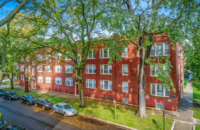 5100 North Winchester Ave. Apt.