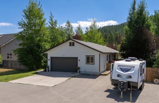 Photo of 404 Snake River Dr