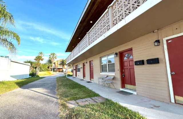 506 University Boulevard