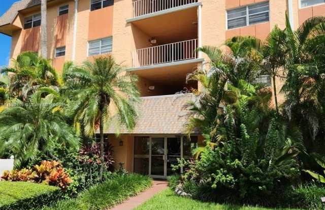 Photo of 8101 SW 73rd Ave