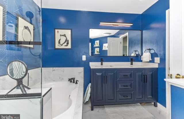 114 WHISKEY CREEK Circle