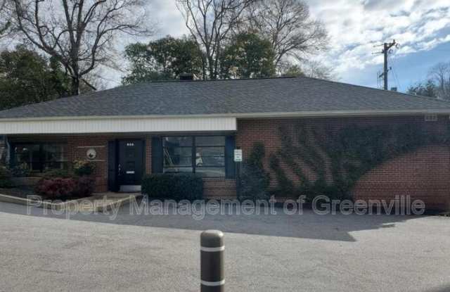 Photo of 604 University Ridge