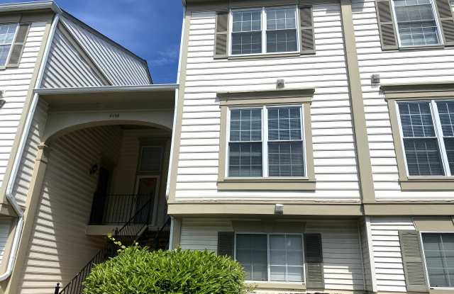 8198 Winstead Pl Apt 204