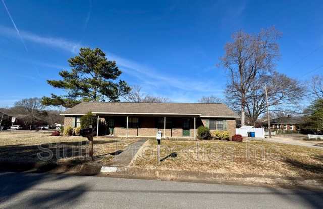 424 Woodland Rd.