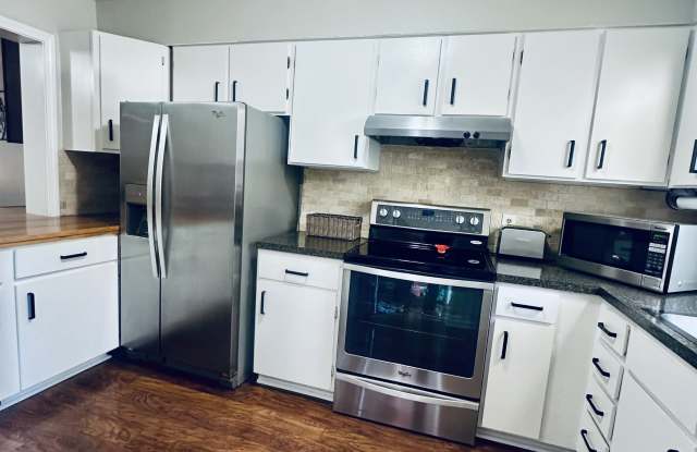 125 Eaglewood Way - 1