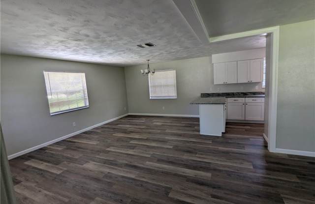 35433 Crescent Drive