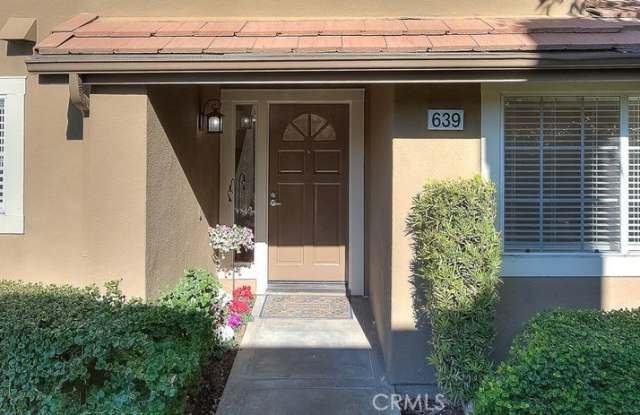 639 South Dewberry Lane