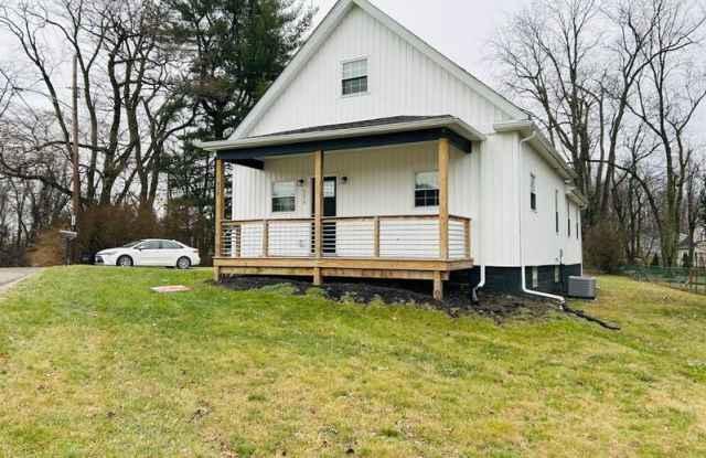 308 Poplar St