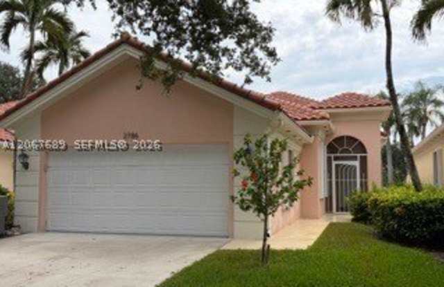 2786 James River Rd