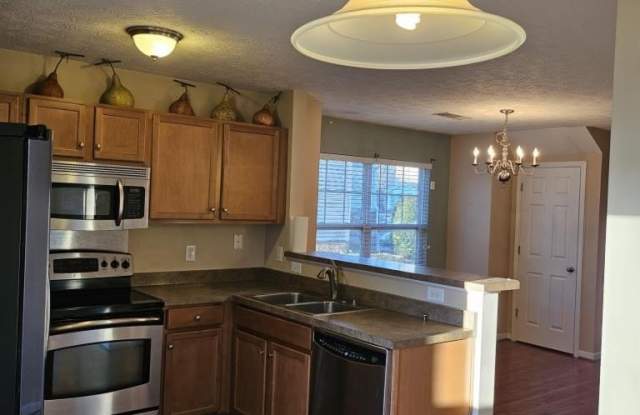 555 bradburn village cir