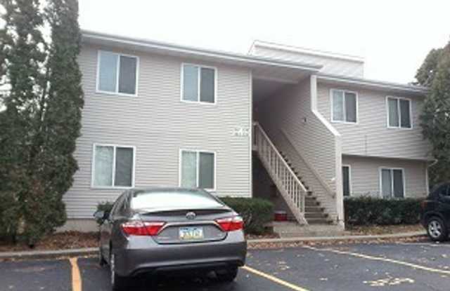 Westside 2 bedroom condo in Iowa City