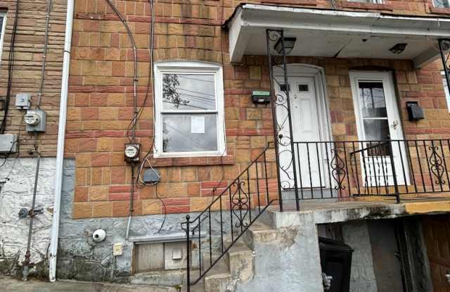 Photo of 3 Bedroom/ 1 Bathroom Home in Bethlehem!