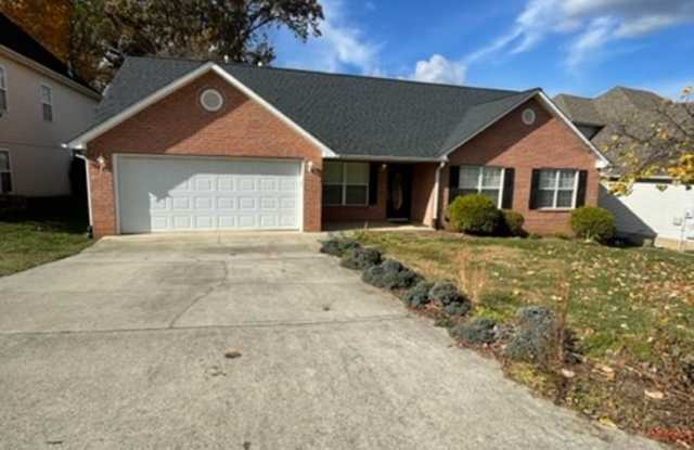 Photo of Knoxville 37932 - 4 bedroom, 2 bath home, Hardin Valley - Call Ed Johnson 865-924-5045