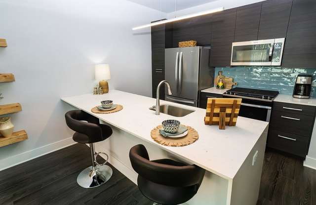 The Residences at Hamilton Lakes